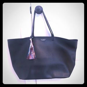 NWT Victoria’s Secret Black Bag